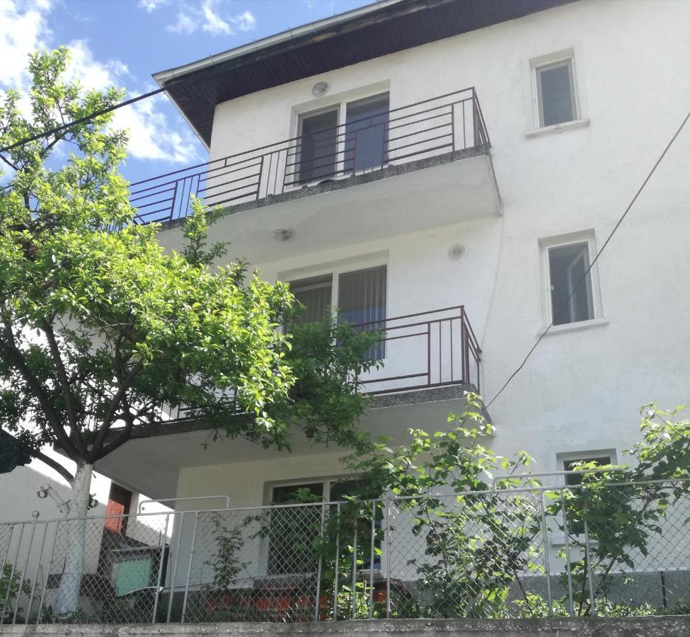 Къща За Гости - Софи, Гр. Девин Exterior foto
